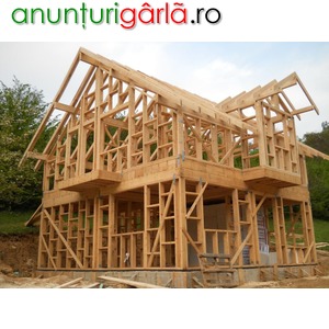 Imagine anunţ Case pe structura de lemn