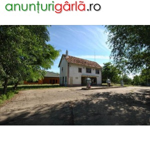 Imagine anunţ Vand Casa rezidentiala+Cladire comerciala+Statie Peco in Carpinis, jud.Timis (1000mp).