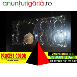Imagine anunţ Caserole din plastic compartimentate pentru cupcakes Process Color