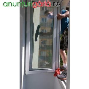 Imagine anunţ spalat geamuri dupa constructor