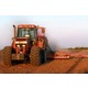 Imagine anunţ Angajam soferi pe tractor , direct la angajator , salariul 1500 euro/luna!